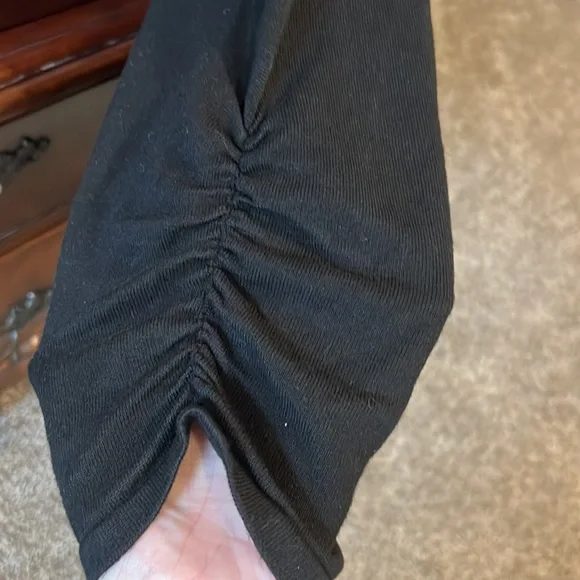 Spring sweater - Picture 3 of 4